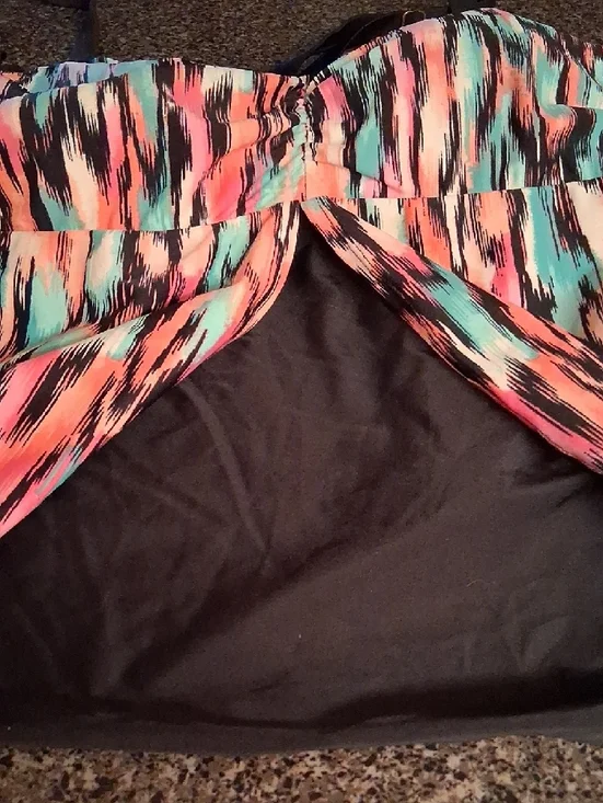 Ava & Viv Teal Pink and Black Abstract V-Neck One-Piece Tankini - Picture 9 of 9